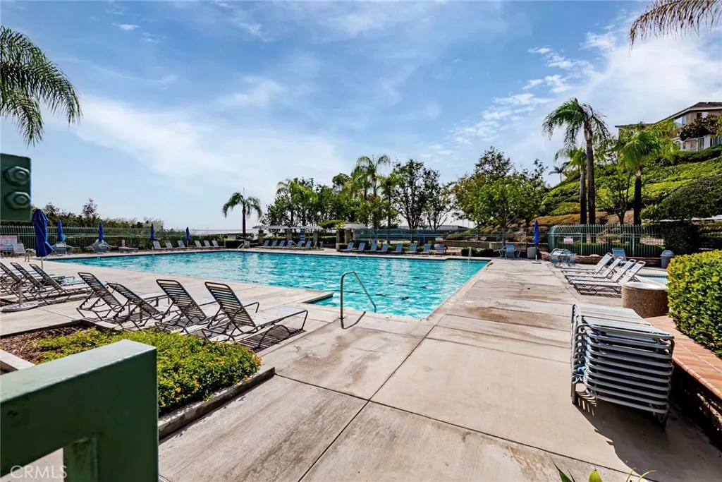 19566 Dorado Dr, Lake Forest, CA 92679