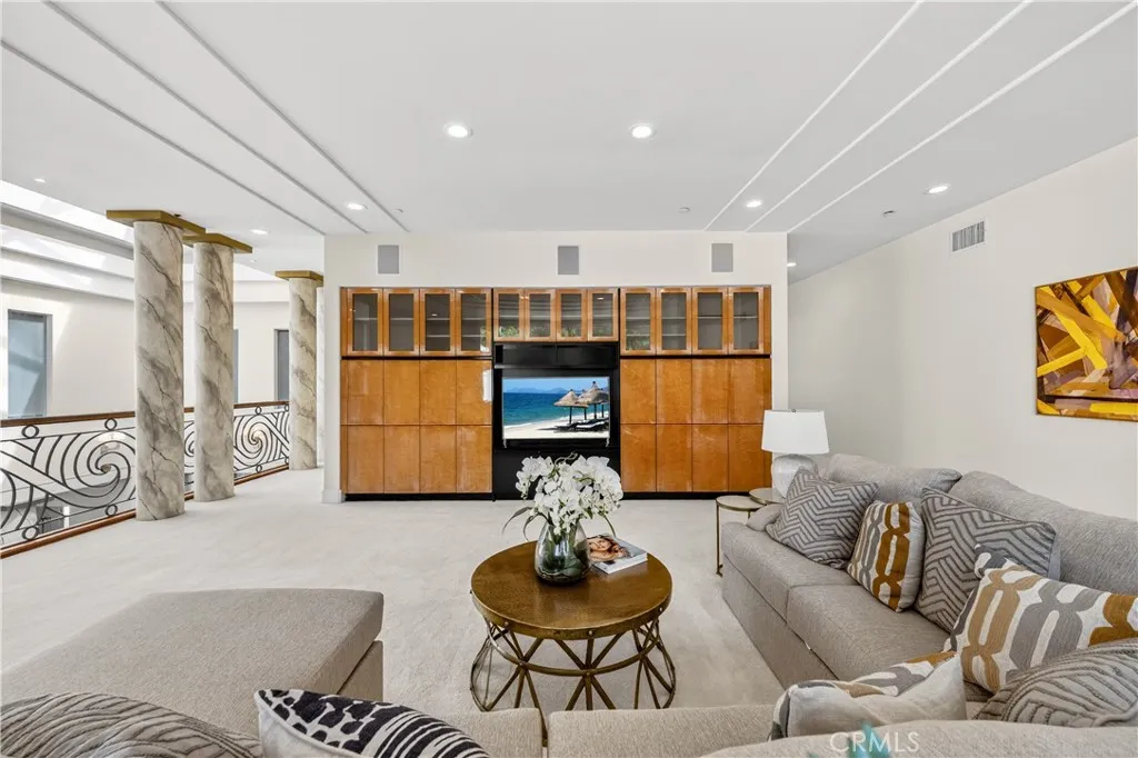 Additional image 85 of 931 Hampton Rd, Arcadia, CA 91006