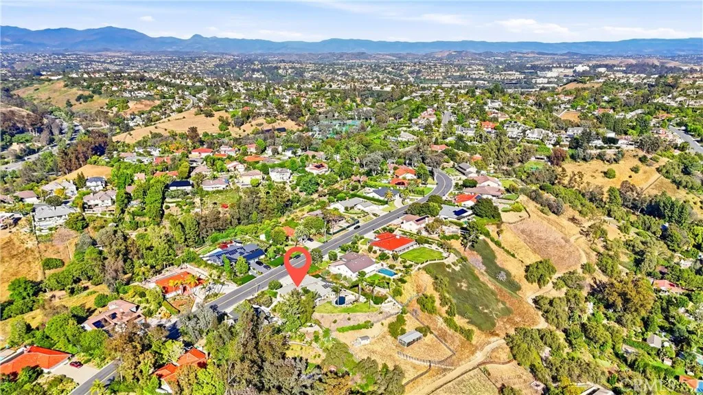 Additional image 118 of 24962 Nellie Gail Rd, Laguna Hills, CA 92653
