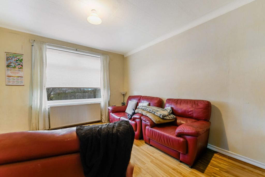 Additional image 6 of 2 bed flat for saleSchool Road, East Ayrshire, Auchinleck KA18