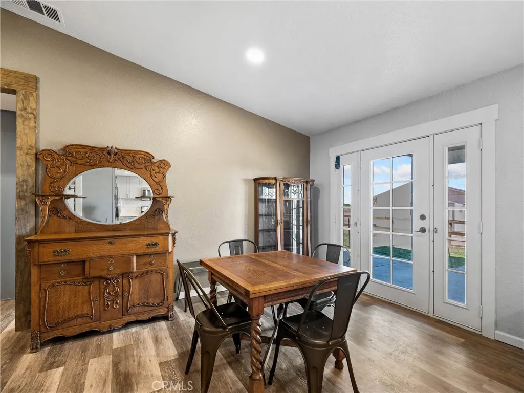 Additional image 9 of 12190 Mission St, Oak Hills, CA 92344