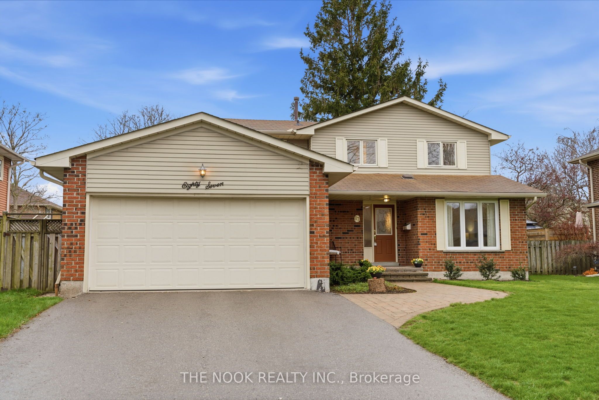 87 Anstead Crescent, Ajax, ON, L1S 3X4