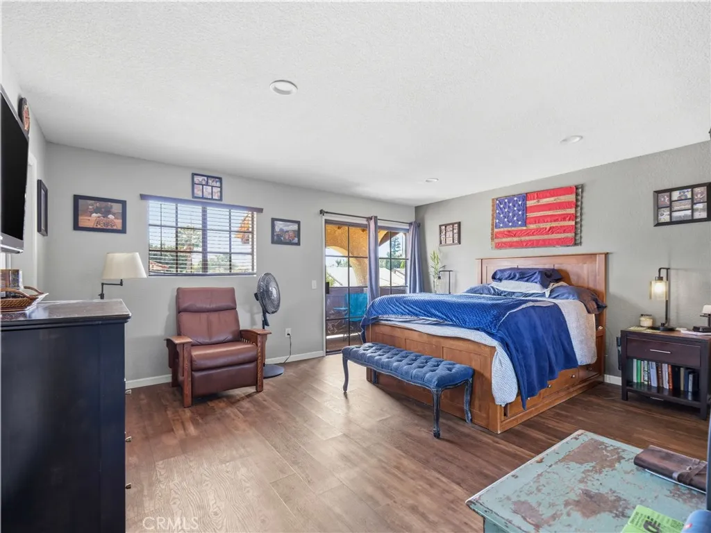 Additional image 24 of 22319 Lull Street, Canoga Park, CA 91304