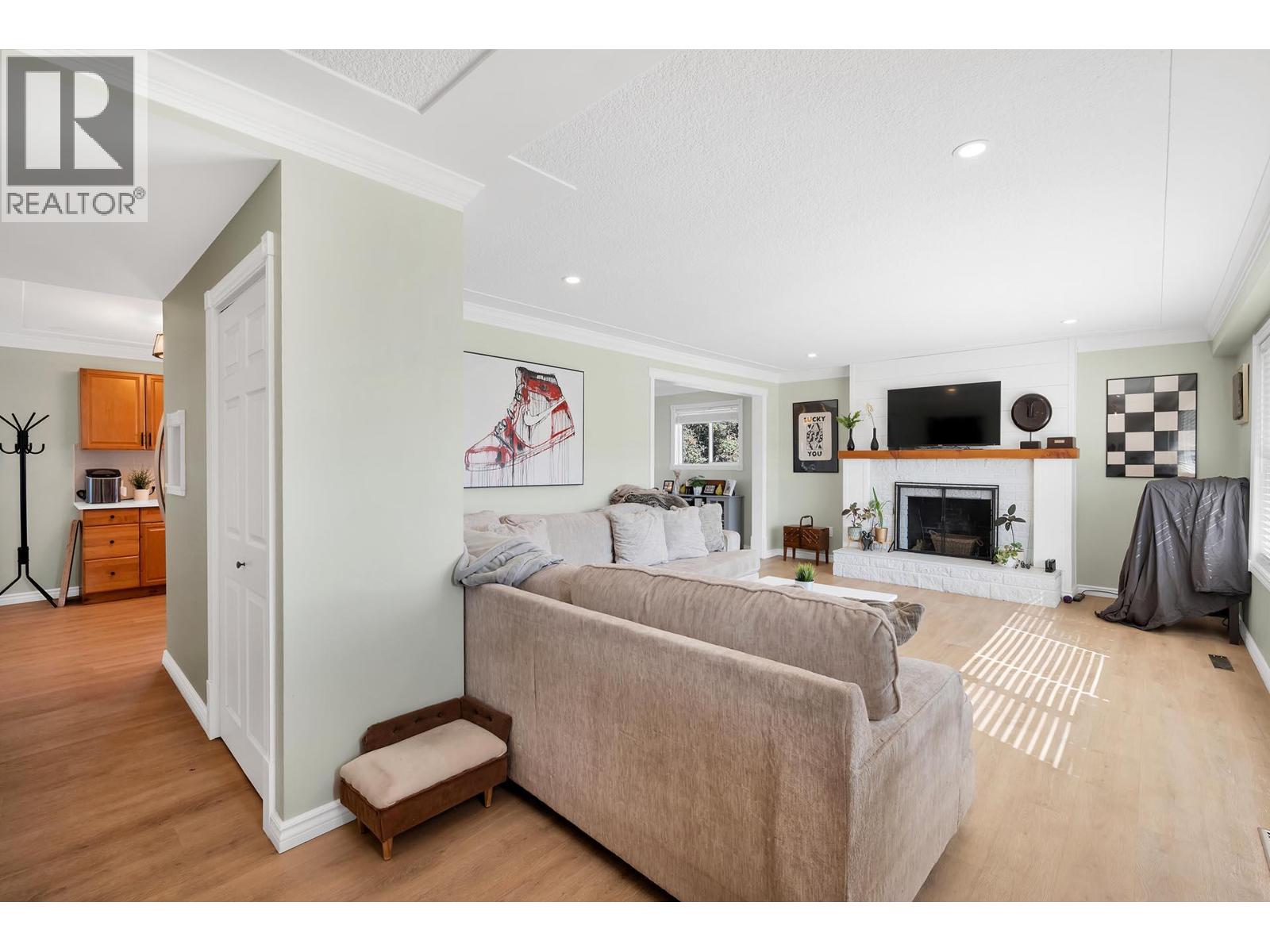 Additional image 4 of 2436 Young Avenue, Kamloops, BC, V2B4M8