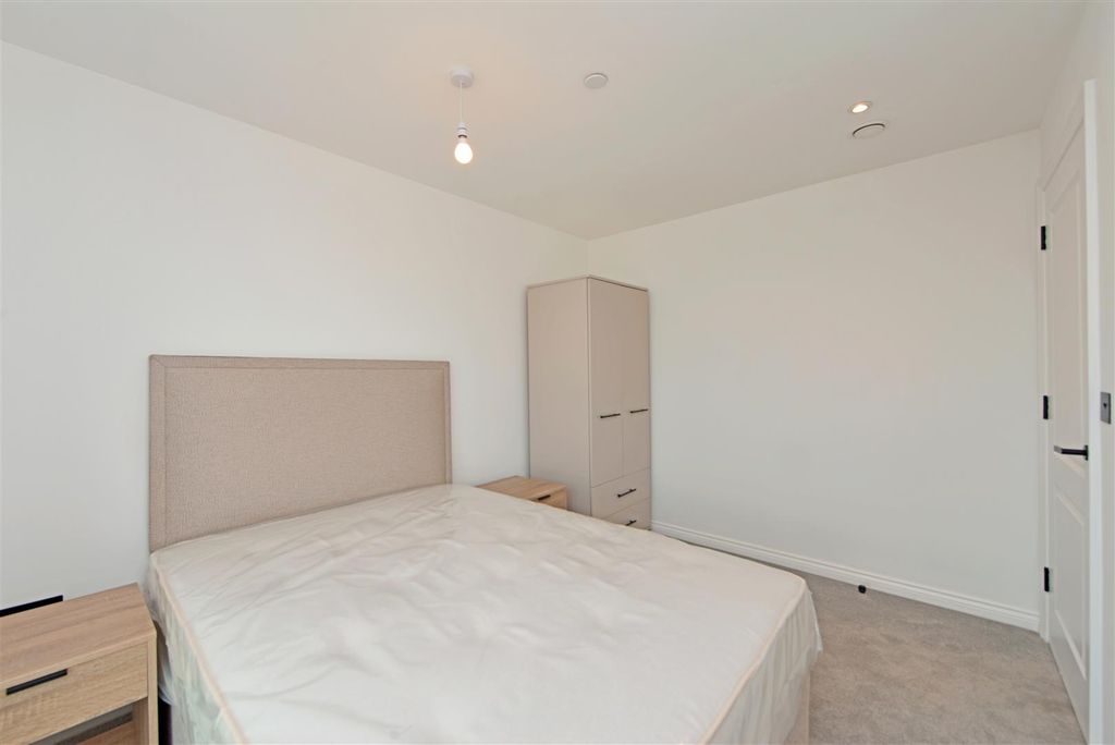 Additional image 9 of 1 bed flat for saleSpringwell Gardens, Leeds LS12