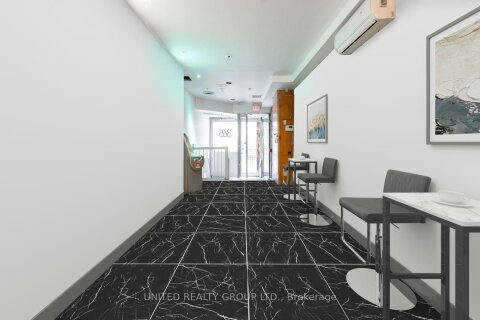 Additional image 8 of Main-365 King Street W, Toronto, ON, M5V 1K1