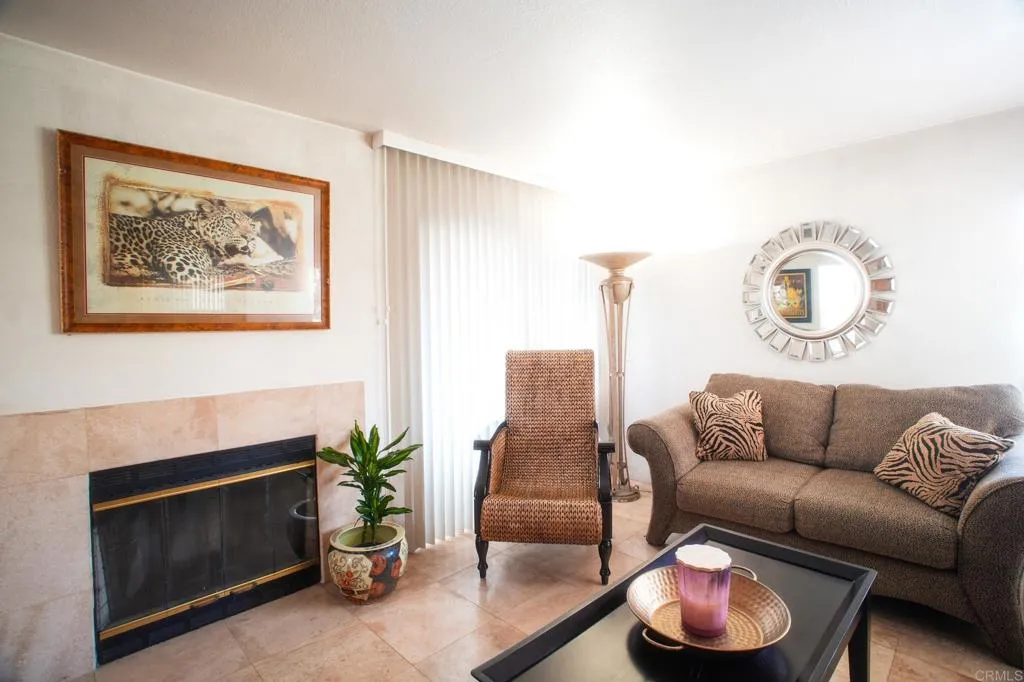 24 Corniche Dr Unit A, Dana Point, CA 92629 photo 4