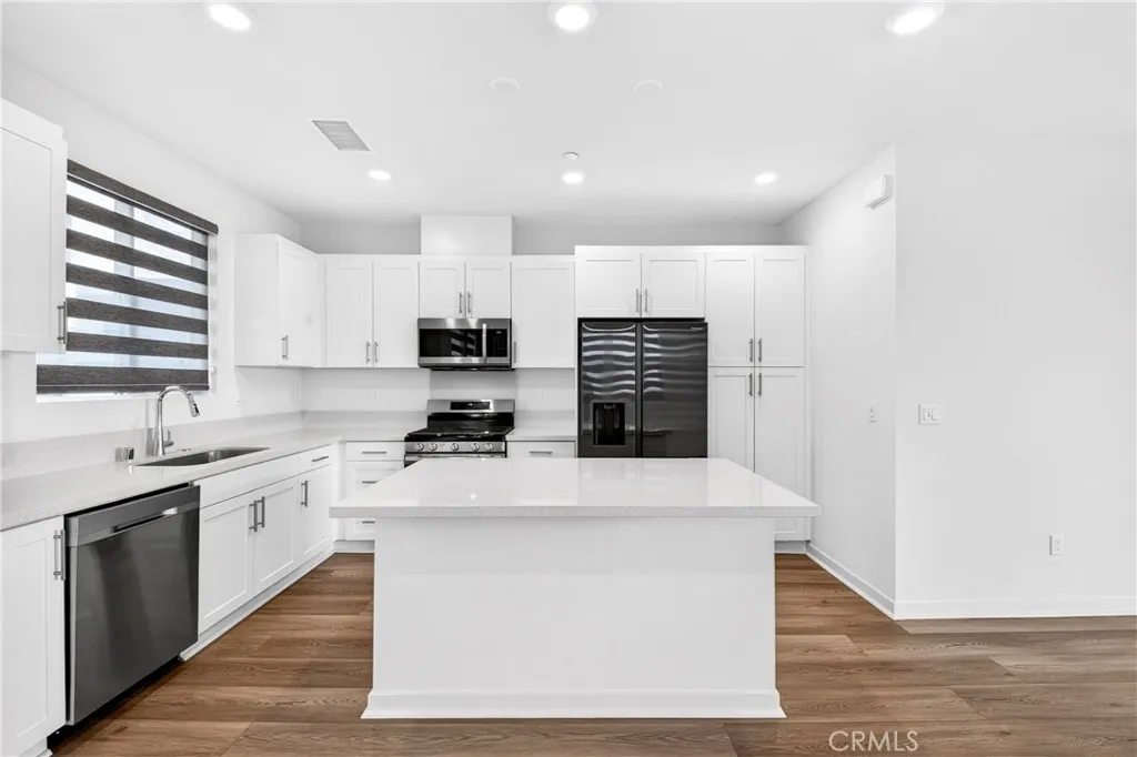 Additional image 70 of 2961 W Lincoln Unit 6, Anaheim, CA 92801