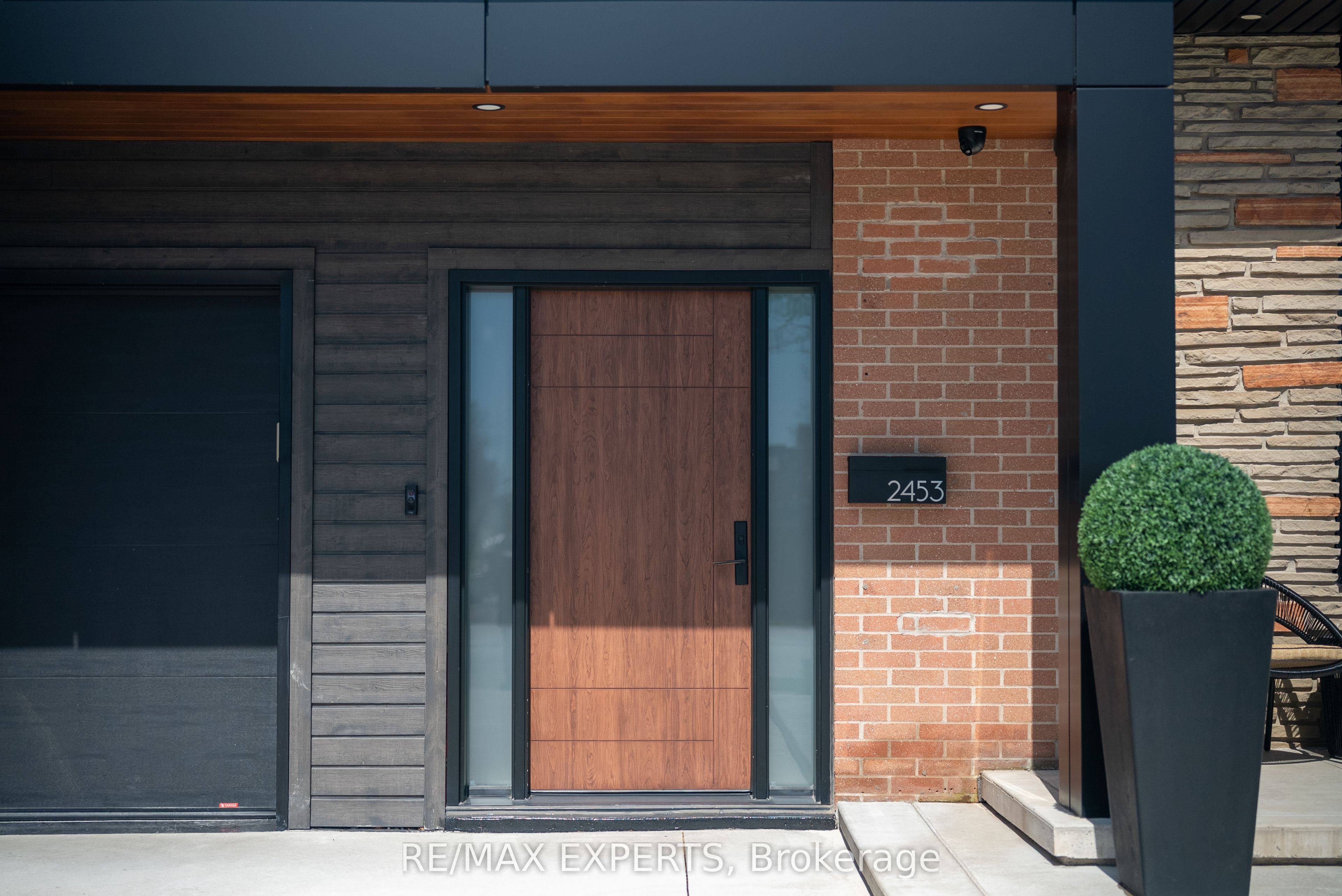 Additional image 3 of 2453 Bonner Road, Mississauga, ON, L5J 2E1