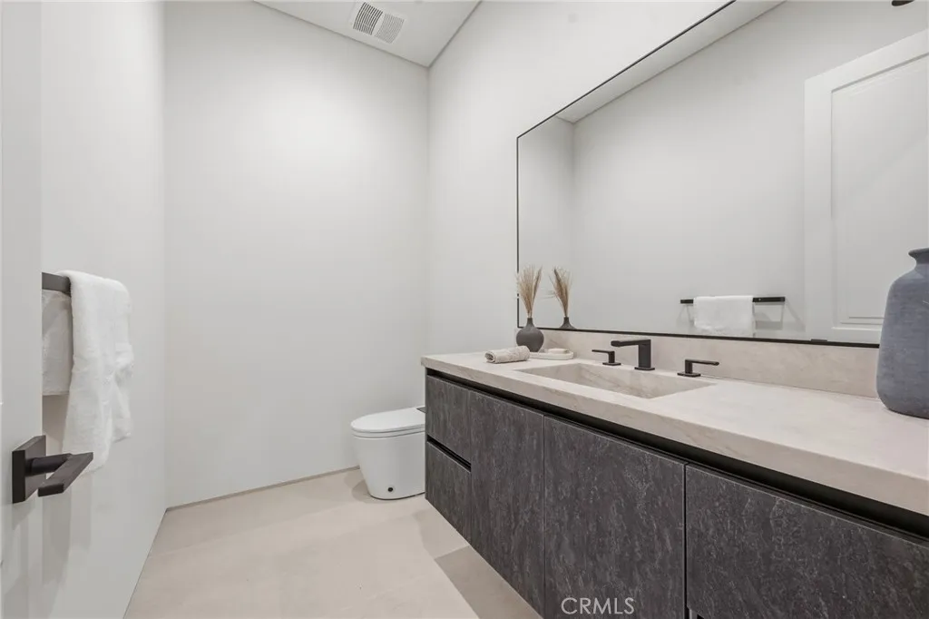 Additional image 58 of 19141 Erwin St, Tarzana, CA 91335