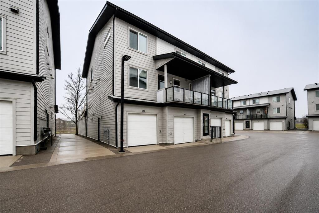 202-245 Redstone Walk NE, Calgary, AB, T3N 1M6