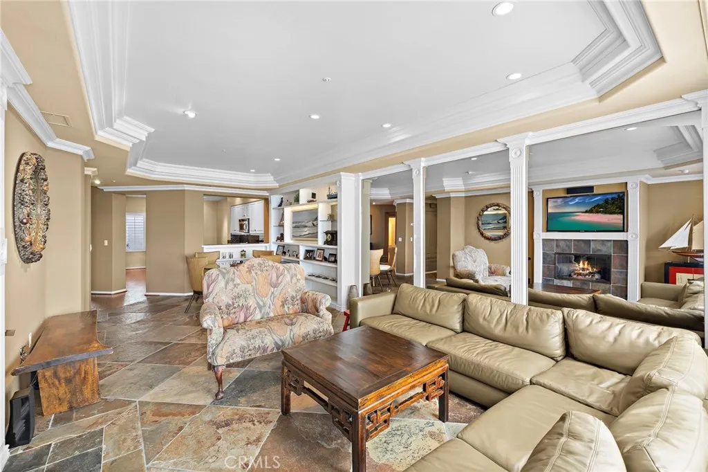 Additional image 8 of 2600 Newport Boulevard Unit 215, Newport Beach, CA 92663