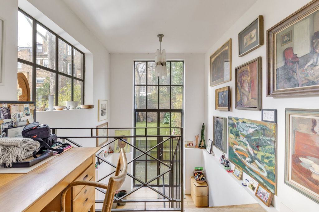 Additional image 5 of 6 bed terraced house for saleAlbert Street, Camden, London NW1