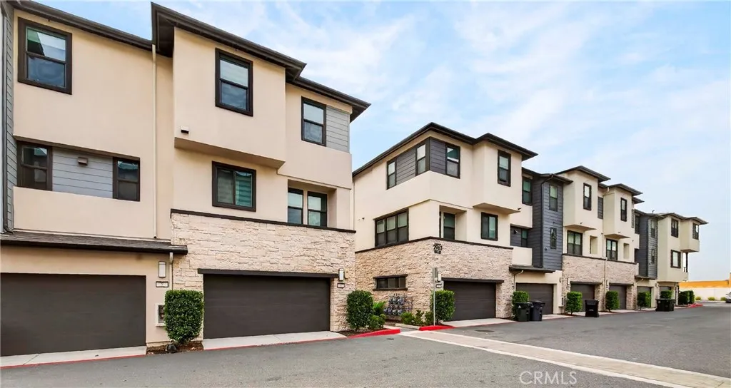 Additional image 103 of 2961 W Lincoln Unit 6, Anaheim, CA 92801