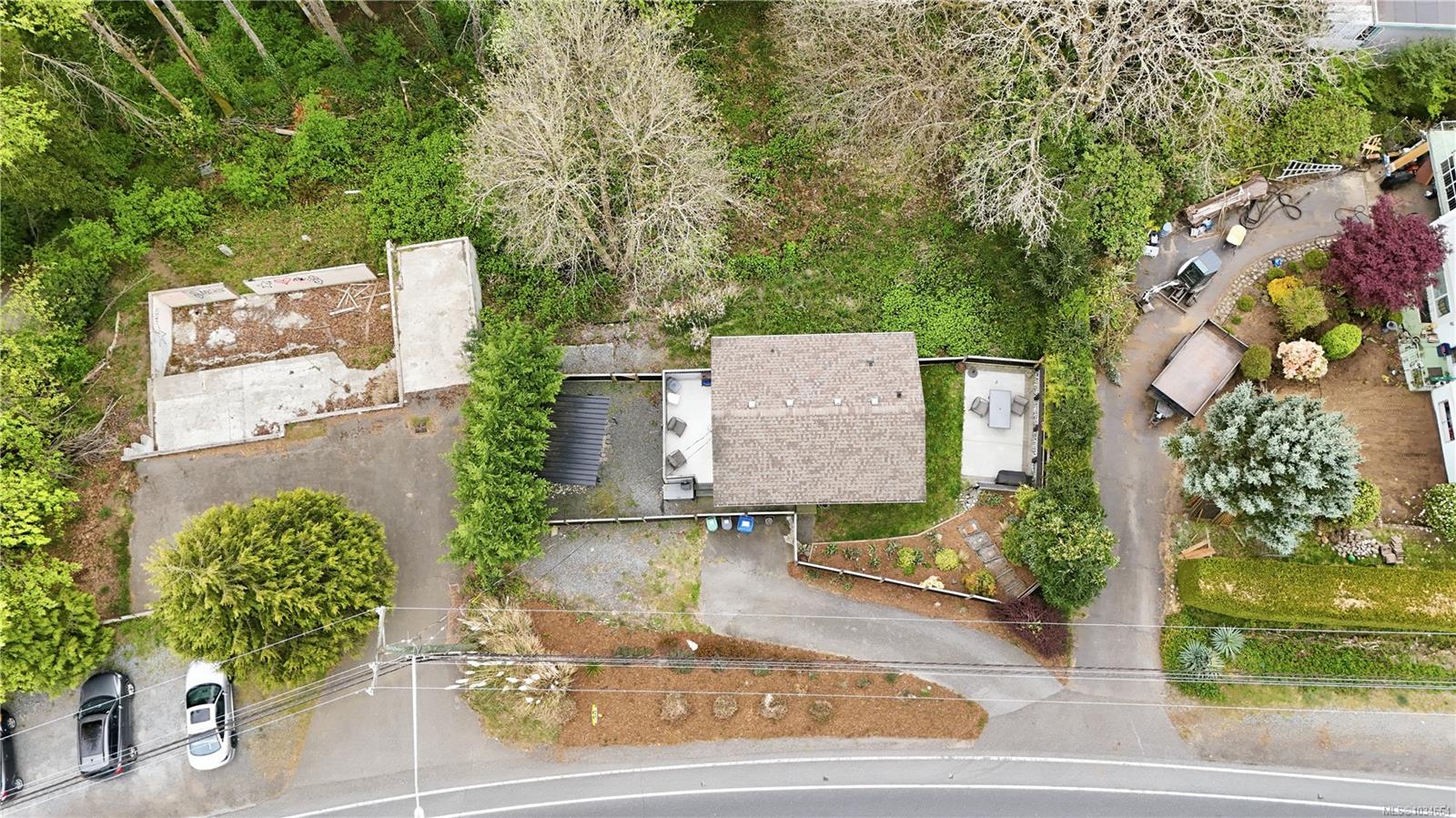 Additional image 2 of 3129 Departure Bay Road, Nanaimo, BC, V9T 1B6