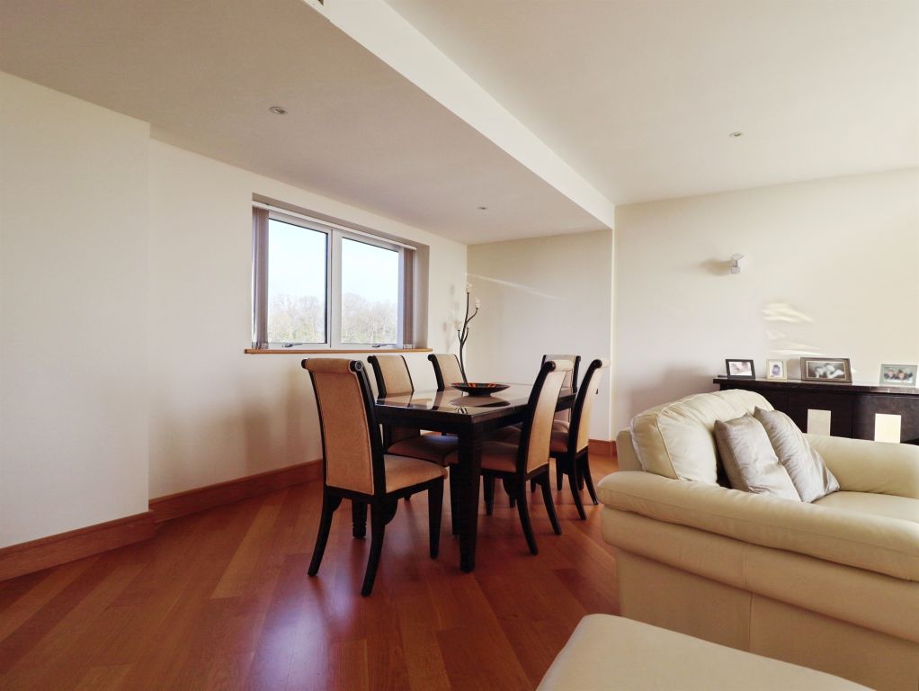 Additional image 22 of 2 bed flat for saleHayes Road, Sully, Penarth CF64