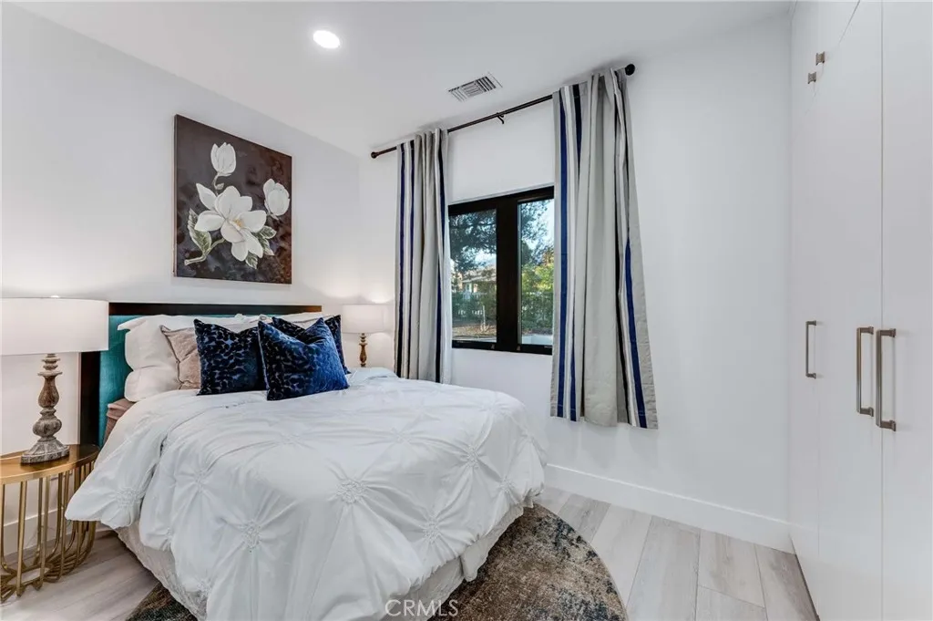 Additional image 8 of 3890 Shadow Grove Road, Pasadena, CA 91107