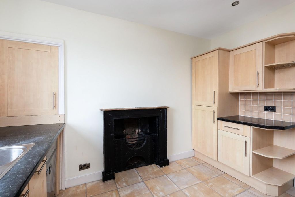 Additional image 9 of 3 bed maisonette for saleNew King Street, Bath BA1
