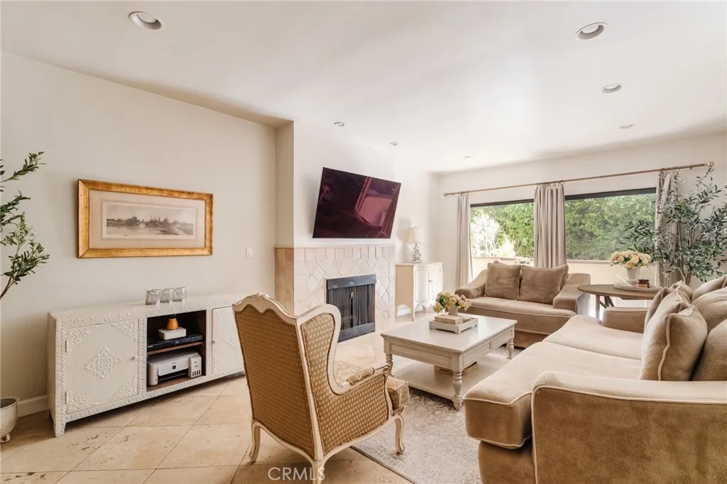 Additional image 27 of 2332 Fox Hills Dr Unit 103, Los Angeles, CA 90064