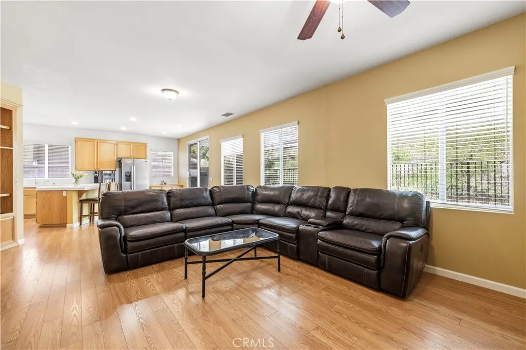 Additional image 13 of 28637 Placerview Trail, Saugus, CA 91390