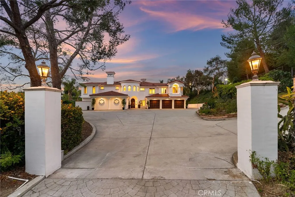 Additional image 2 of 10696 Skyline Drive, North Tustin, CA 92705