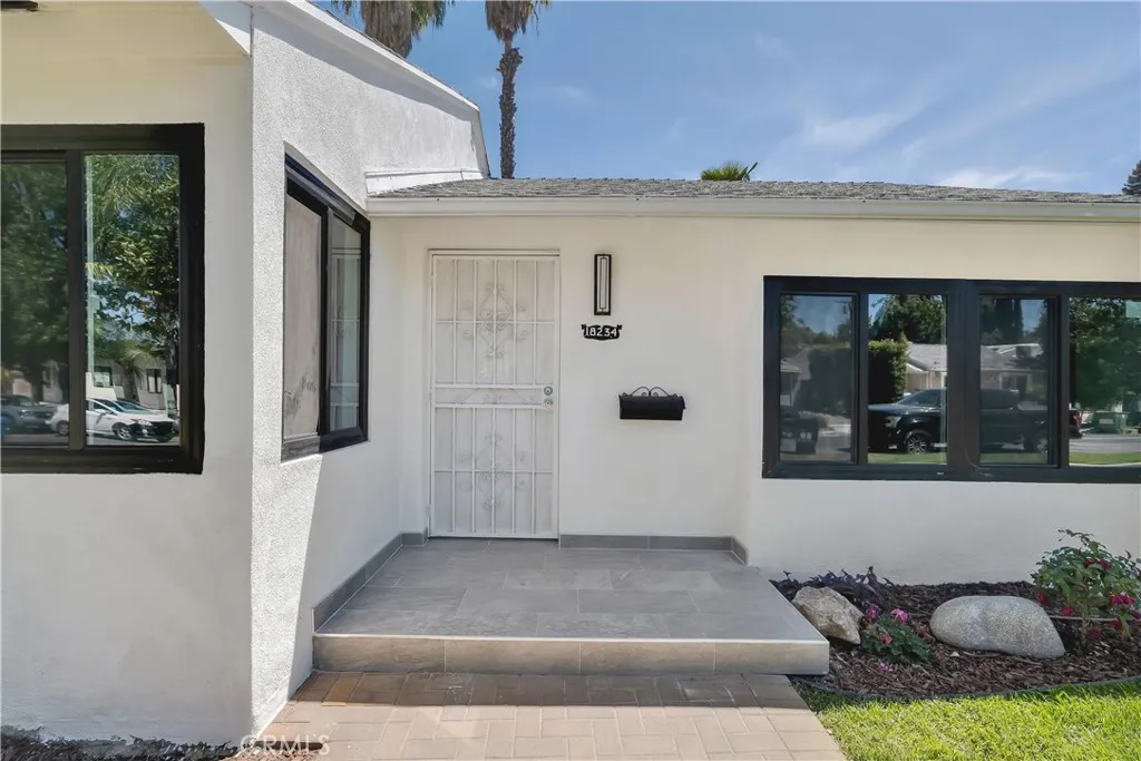 Additional image 2 of 18234 Sugarman Street, Tarzana, CA 91356