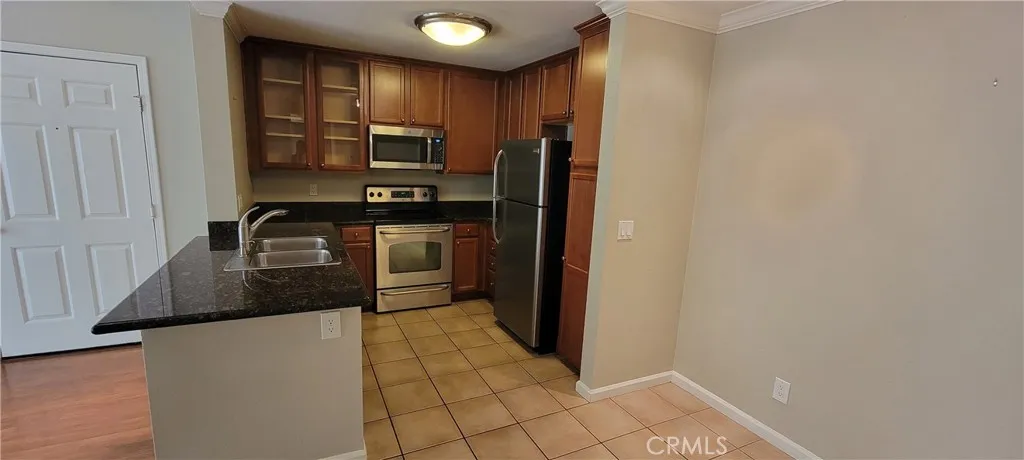 Additional image 12 of 1015 La Terraza Cir Unit 304, Corona, CA 92879
