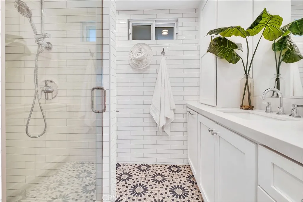 Additional image 71 of 1029 E Acacia Ave, El Segundo, CA 90245