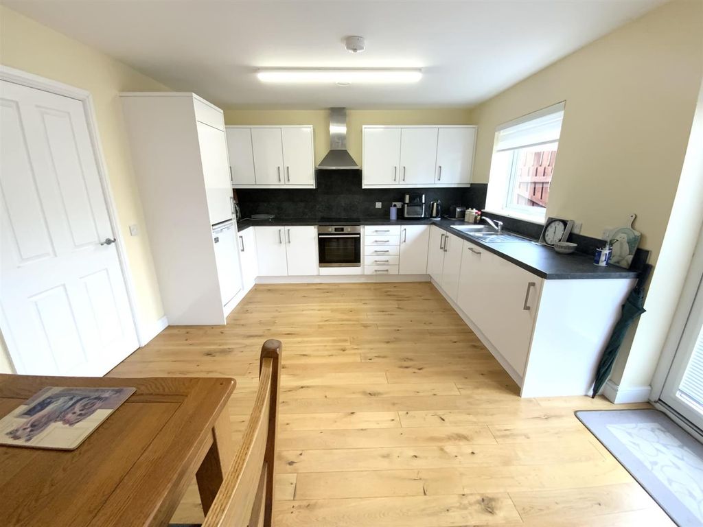 Additional image 6 of 3 bed semi-detached house for saleAnnan Road, Dumfries DG1