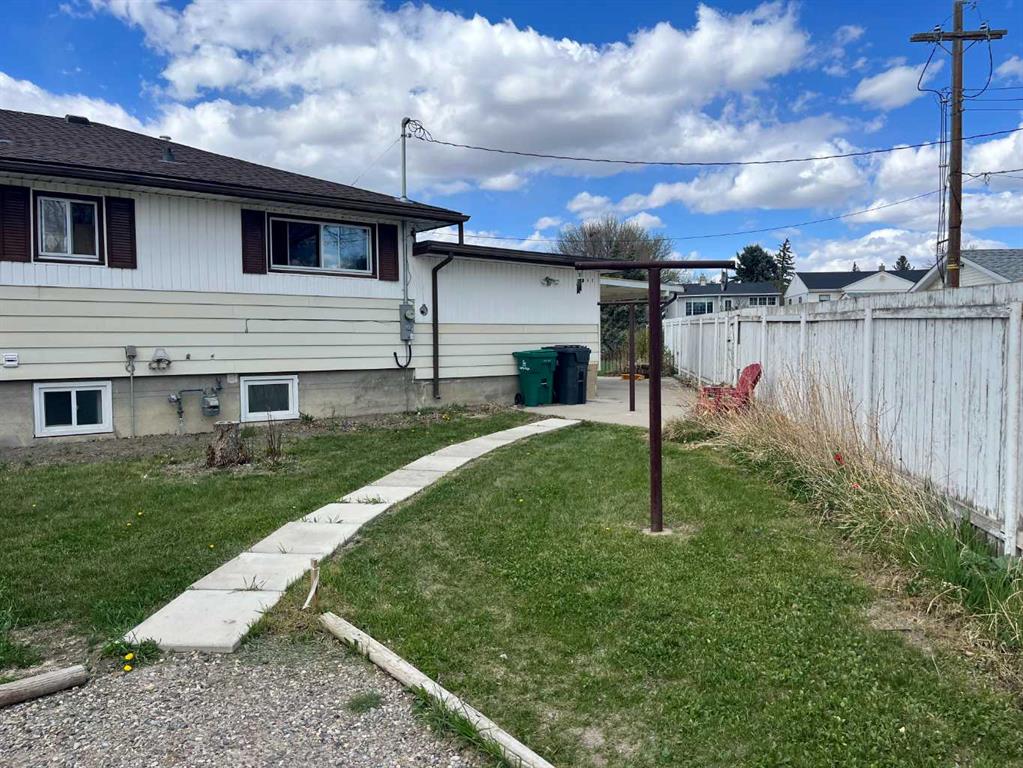 Additional image 4 of 845 Stafford Drive N, Lethbridge, AB, T1H 2B7