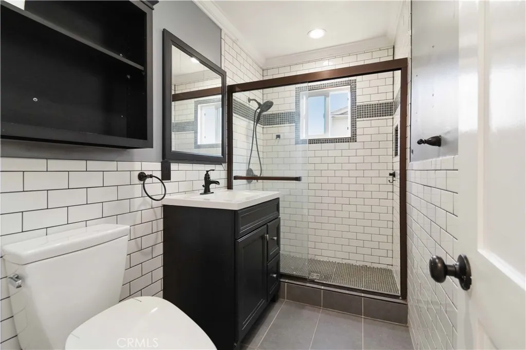 Additional image 10 of 18328 Gresham St, Northridge, CA 91325