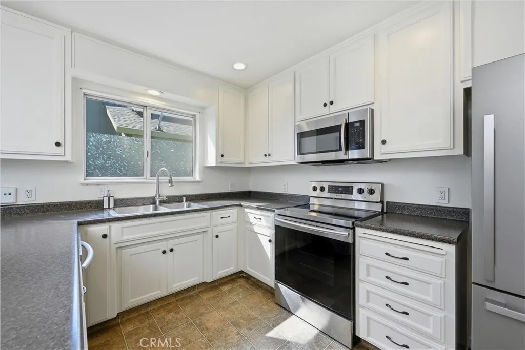 Additional image 8 of 19650 Mountain Meadow Mdw N, Hidden Valley Lake, CA 95467