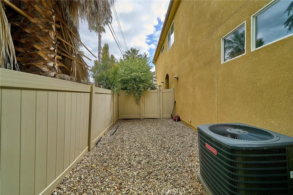 Additional image 17 of 21125 Ingomar Court, Canoga Park, CA 91304
