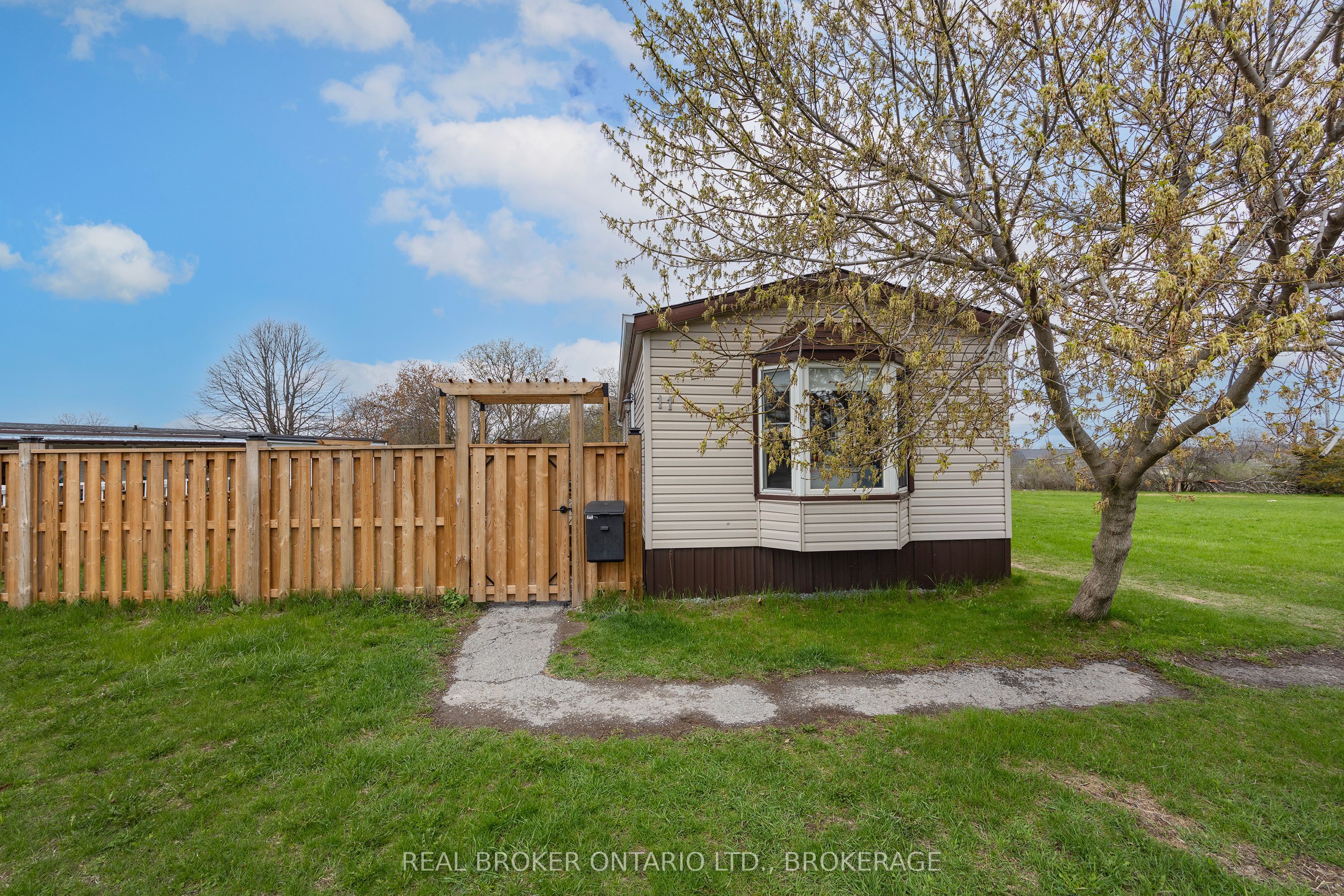 Additional image 2 of 11 Hermes Drive, Kingston, ON, K7K 5T3