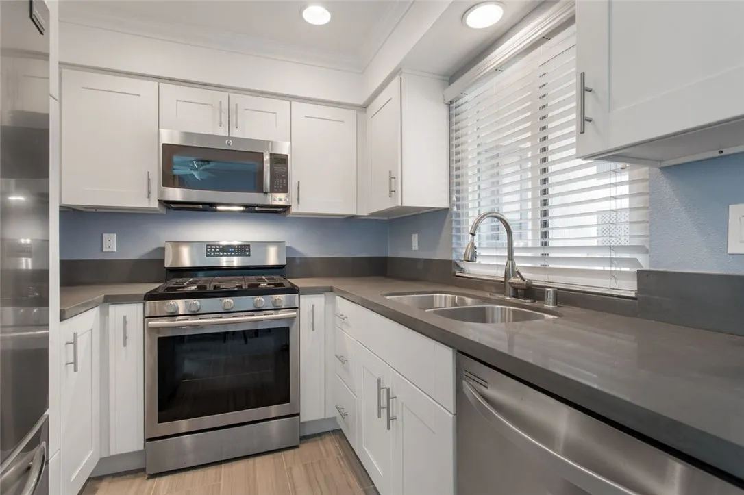 Additional image 42 of 400 S Flower St Unit 5, Orange, CA 92868
