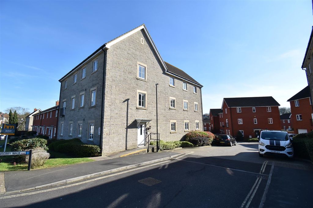 2 bed flat for saleTop Floor Modern Apartment, Snowberry Walk, St George BS5