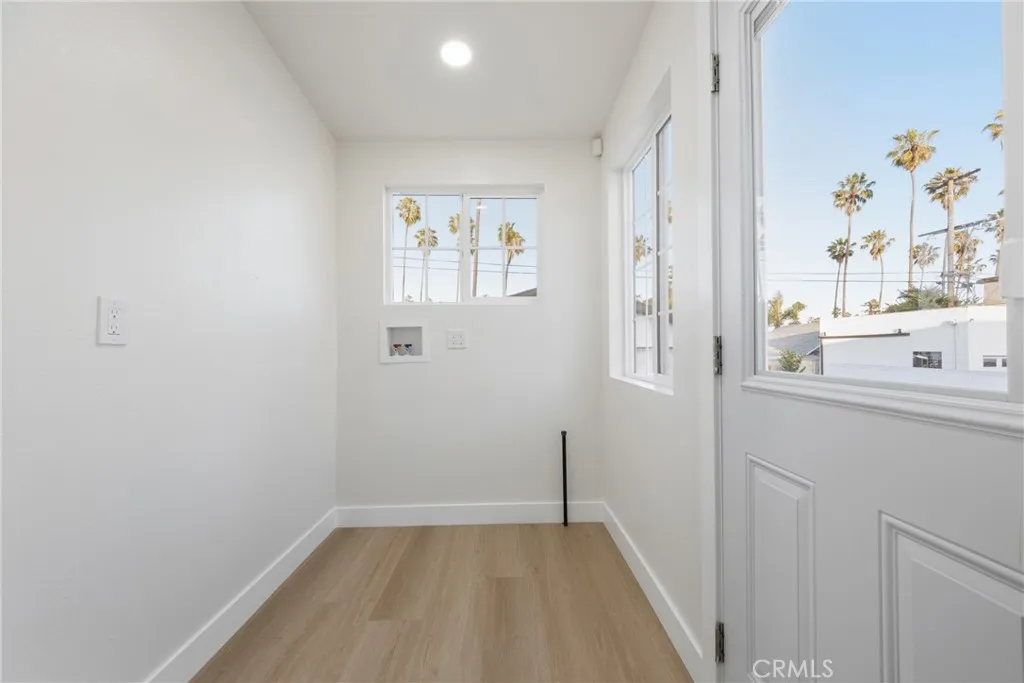 Additional image 40 of 5612 S Rimpau Blvd, Los Angeles, CA 90043