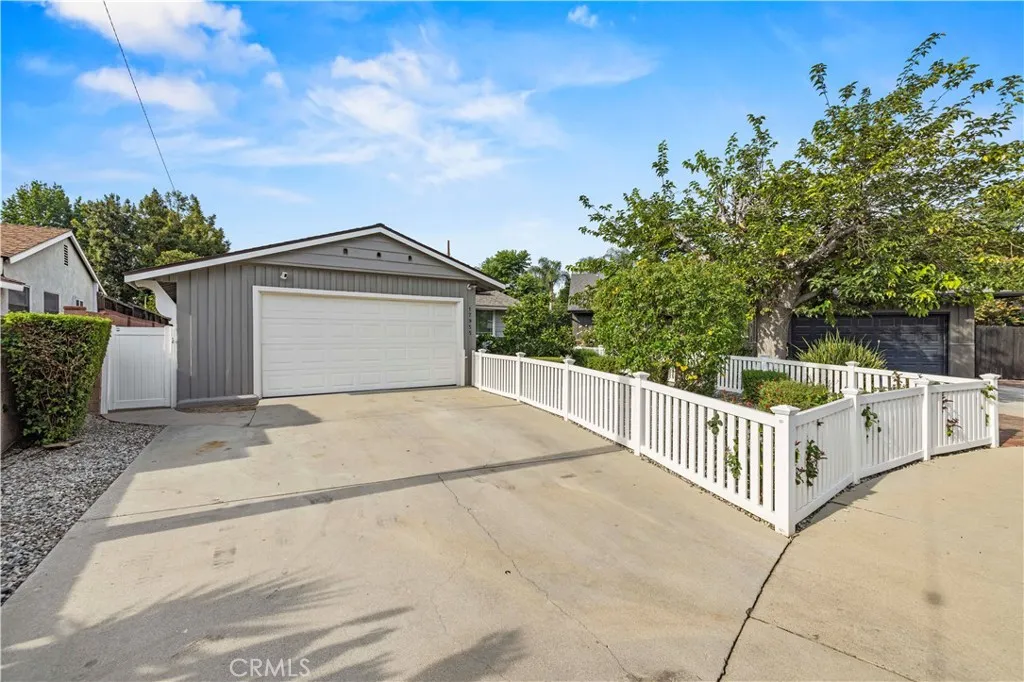 Additional image 99 of 17955 Archwood, Reseda, CA 91335