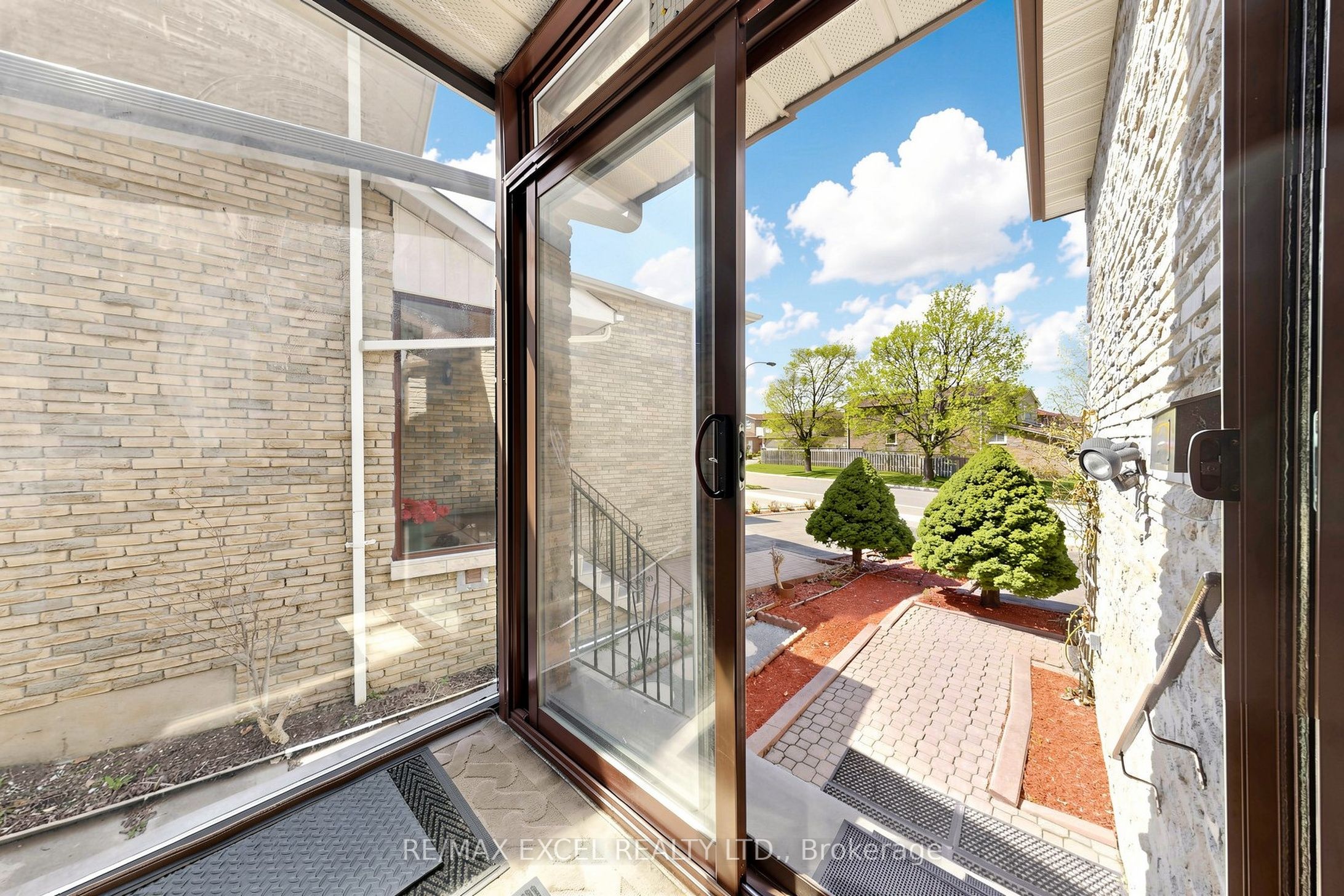 75 Bethany Leigh Drive, Toronto, ON, M1V 2N6 photo 2