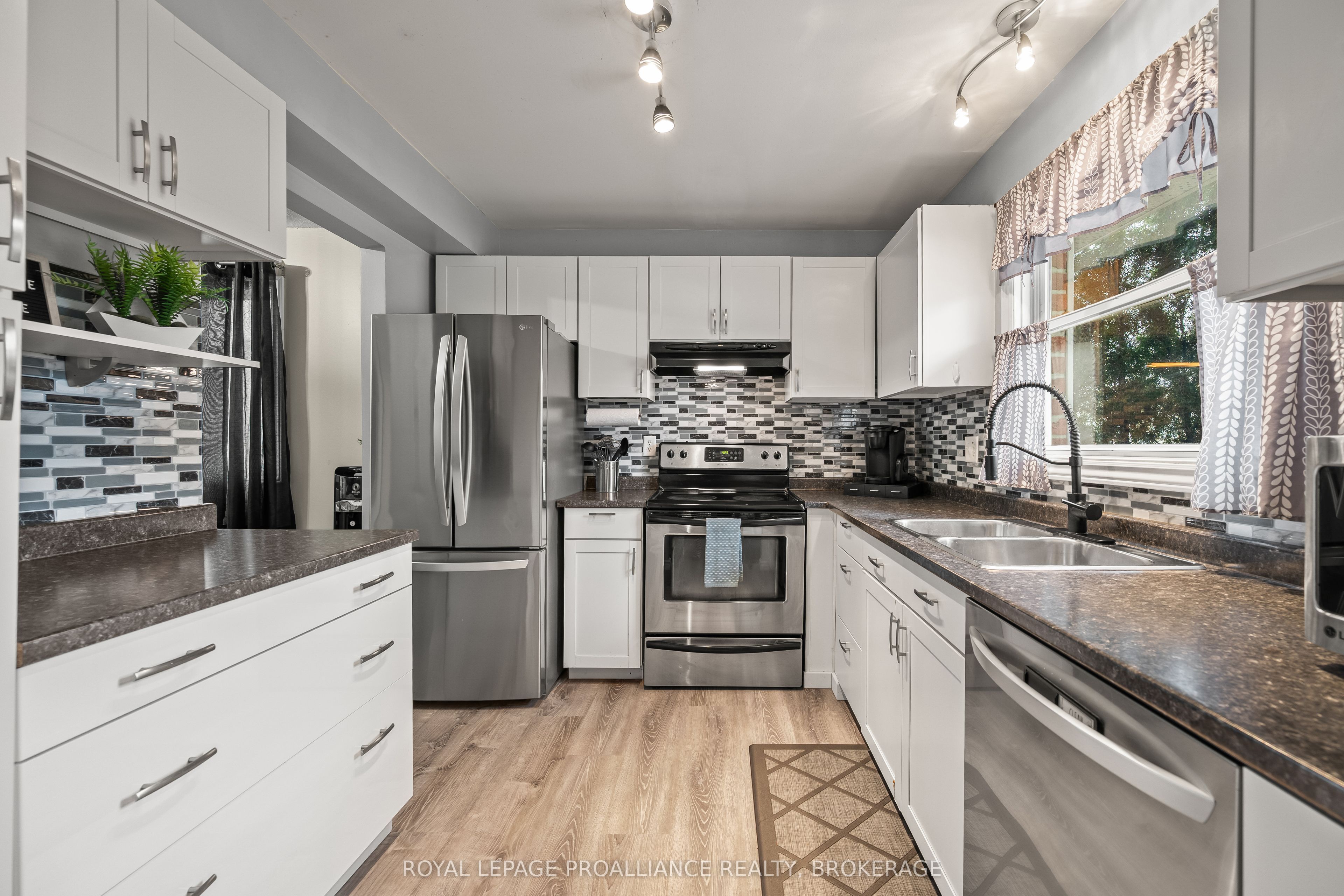 Additional image 6 of 884 Larchwood Crescent, Kingston, ON, K7P 2P7