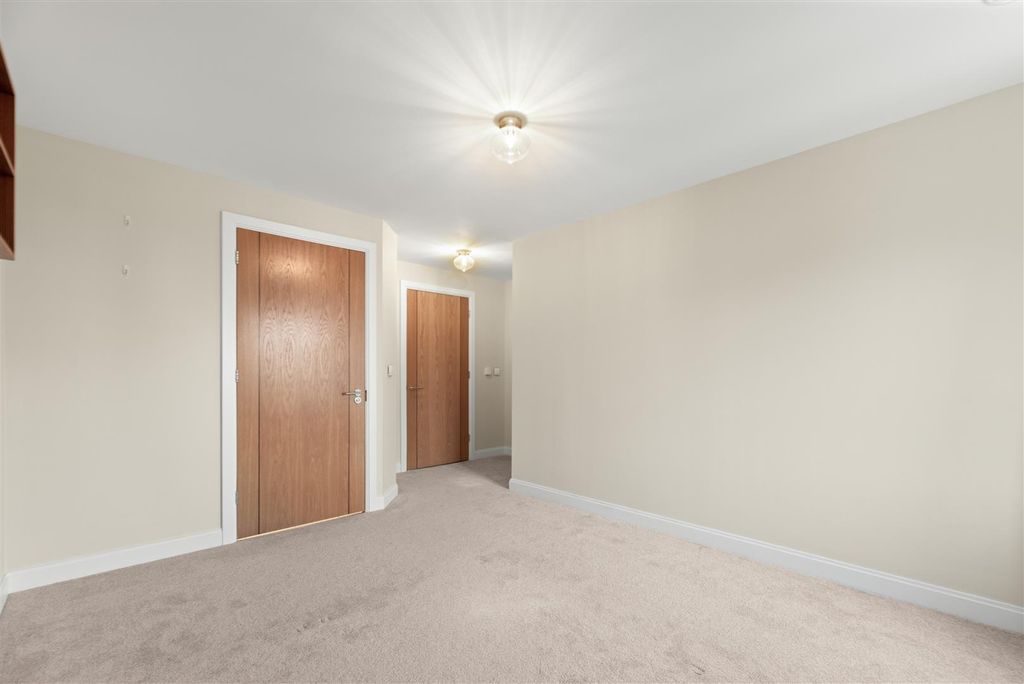 Additional image 14 of 2 bed flat for saleGower Road, Sketty, Swansea SA2