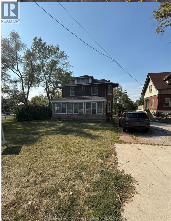 Additional image 2 of 3026 Sandwich Street, Windsor, ON, N9C1A3