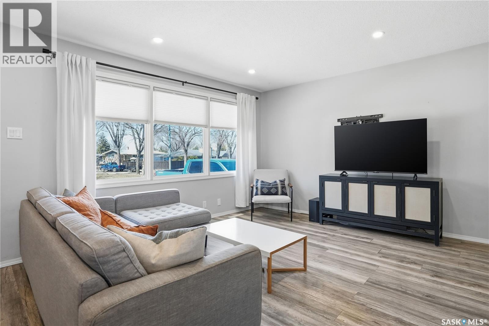 Additional image 3 of 709 Inver Crescent E, Regina, SK, S4N2K7