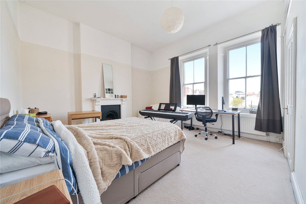 Additional image 20 of 3 bed maisonette for saleHughenden Road, Clifton, Bristol BS8