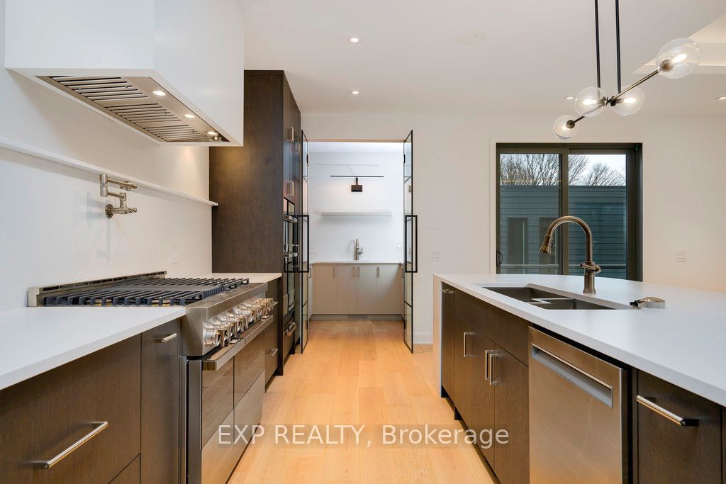 Additional image 6 of 26 Clovelly Road W, Ottawa, ON, K1J 6M2