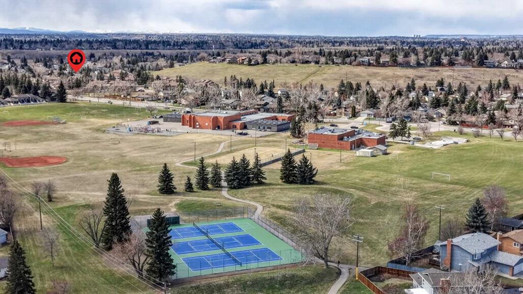 Additional image 6 of 171 Deerfield Drive SE, Calgary, AB, T2J 7B7