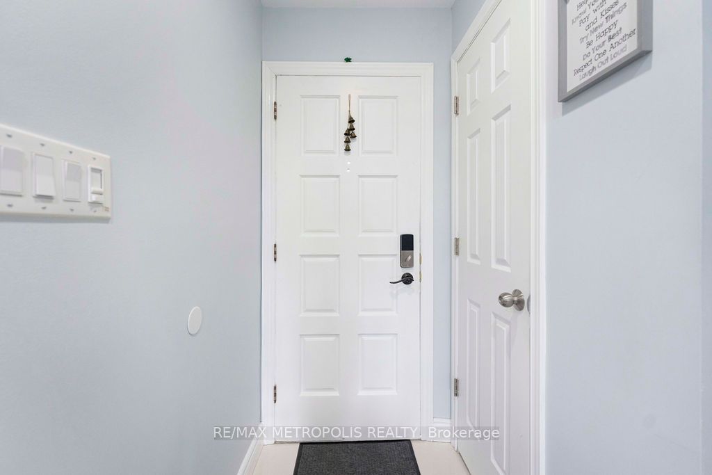 42 Gulliver Crescent, Brampton, ON, L6S 1S9 photo 3