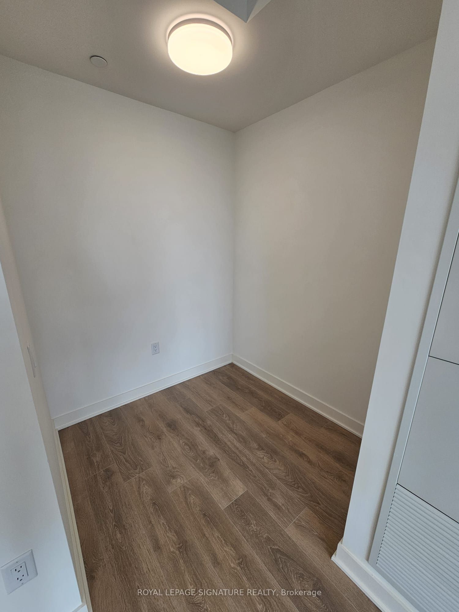 Additional image 4 of 1911-1185 Dupont Street, Toronto, ON, M6H 0G5