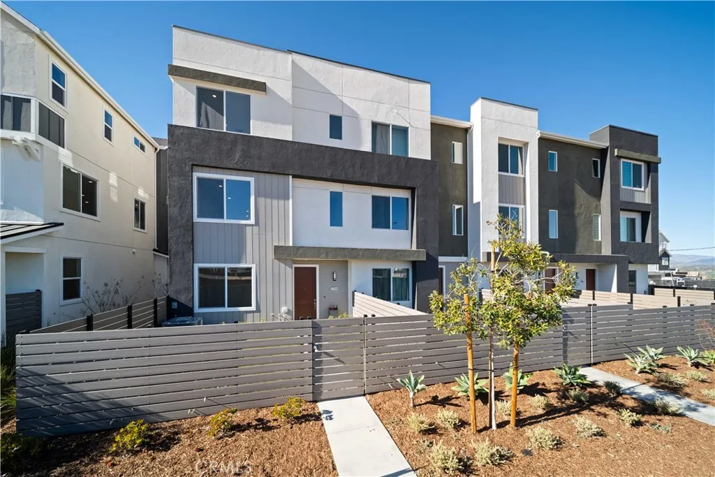 Additional image 34 of 27314 Bear Creek Lane, Valencia, CA 91381
