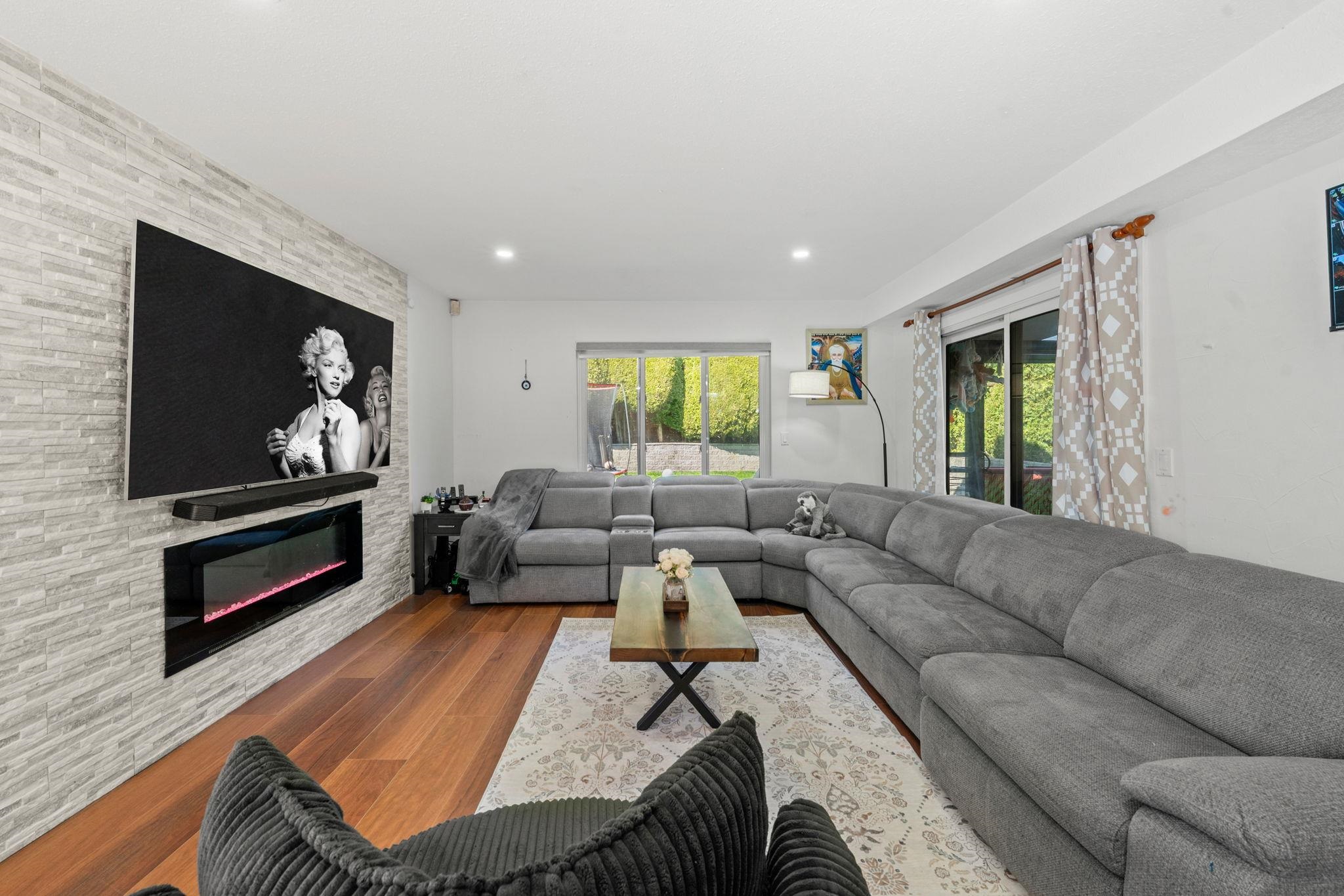Additional image 2 of 12501 76a Avenue, Surrey, BC, V3W 7W5